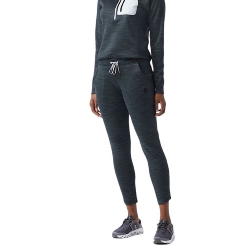 Stio NWTs fleece pant leggings gannett peak gray cropped drawstring waistband XS